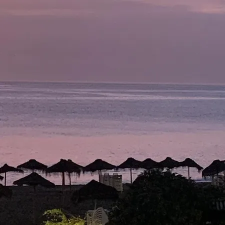 Estudio, First Line De La Playa Prime Location * フエンヒロラ