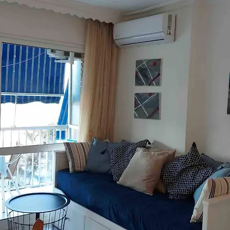 Estudio, First Line De La Playa Prime Location アパート フエンヒロラ