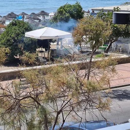 Апартаменти Estudio, First Line De La Playa Prime Location *